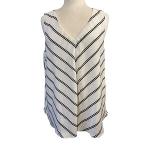 Emma and Olivia Tank Size L